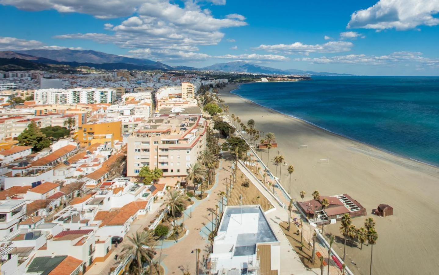 Moderno Piso Centrico 3 Habitaciones Junto Al Mar Естепона Екстериор снимка