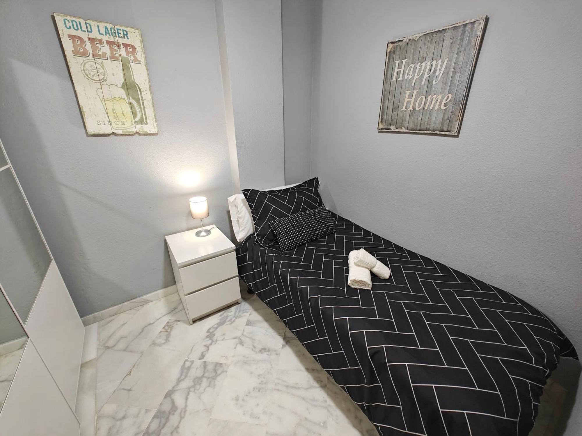 Moderno Piso Centrico 3 Habitaciones Junto Al Mar Естепона Екстериор снимка